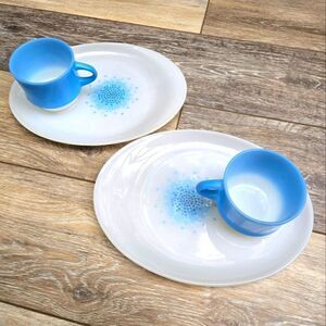 Fire-King Anchor Hocking MCM Mosaic snack set in Excellent condition set 4 piece